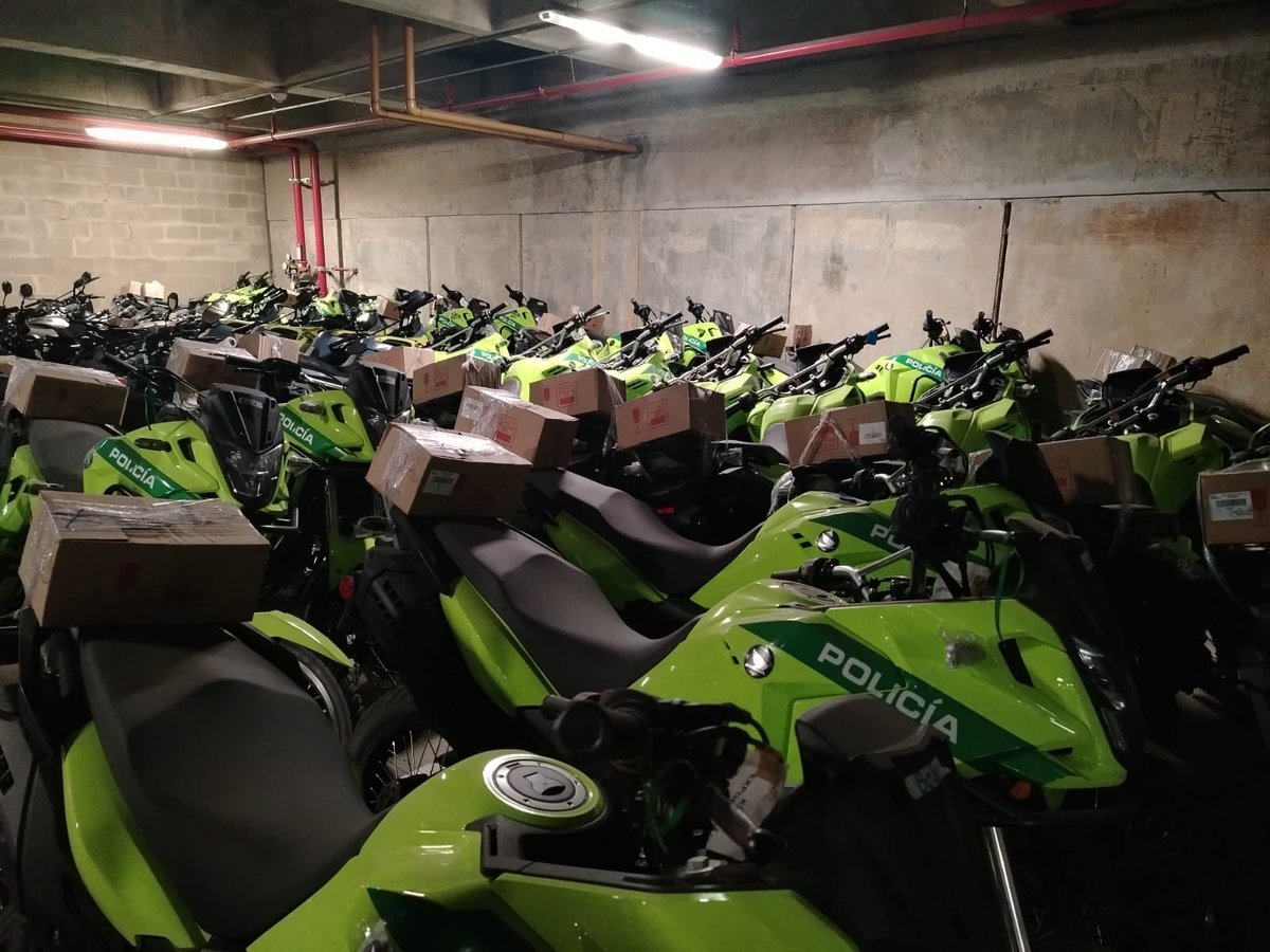 Comunicado l La burocracia frena la seguridad de Bogotá: Partido MIRA exige resultados ante demora en entrega de equipos de seguridad
H.C. Samir Bedoya 📰   🏍️  👮🏽‍♀️

<a href="/SamirBedoya/">Samir Bedoya Piraquive</a> 

Más información 👇🏻
concejodebogota.gov.co/la-burocracia-…