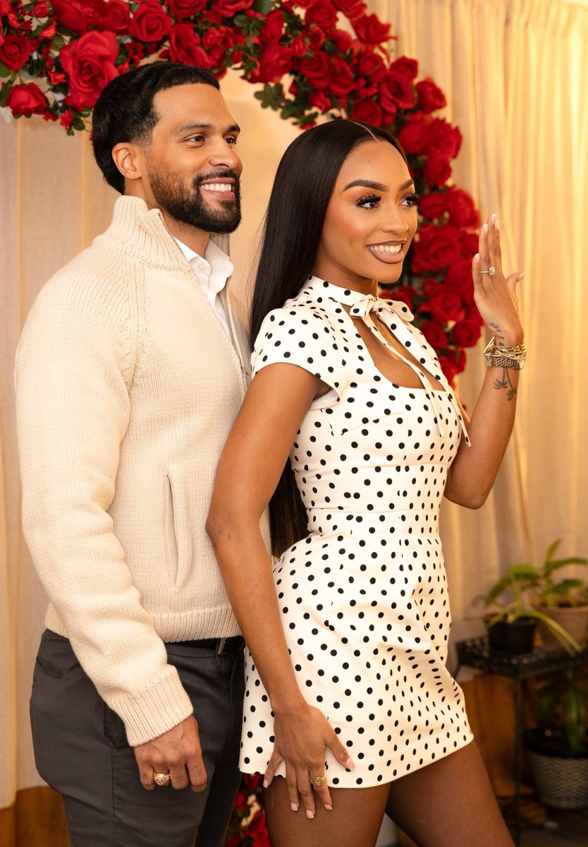 CAELI K. tweet media