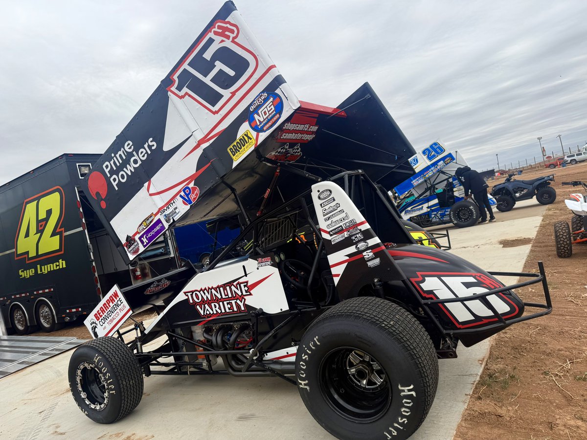 Sunnyvale, Texas' @SamHafertepeJr has dropped in for his season debut with @InterstateBatts High Limit Racing!

The six-time <a href="/ASCSRacing/">American Sprint Car Series</a> champion and current points leader was a 2016 winner here at @Route66Amarillo over Aaron Reutzel.

📺 FloSports.Link/26HighLimit (𝟱:𝟰𝟱𝗰𝘁)