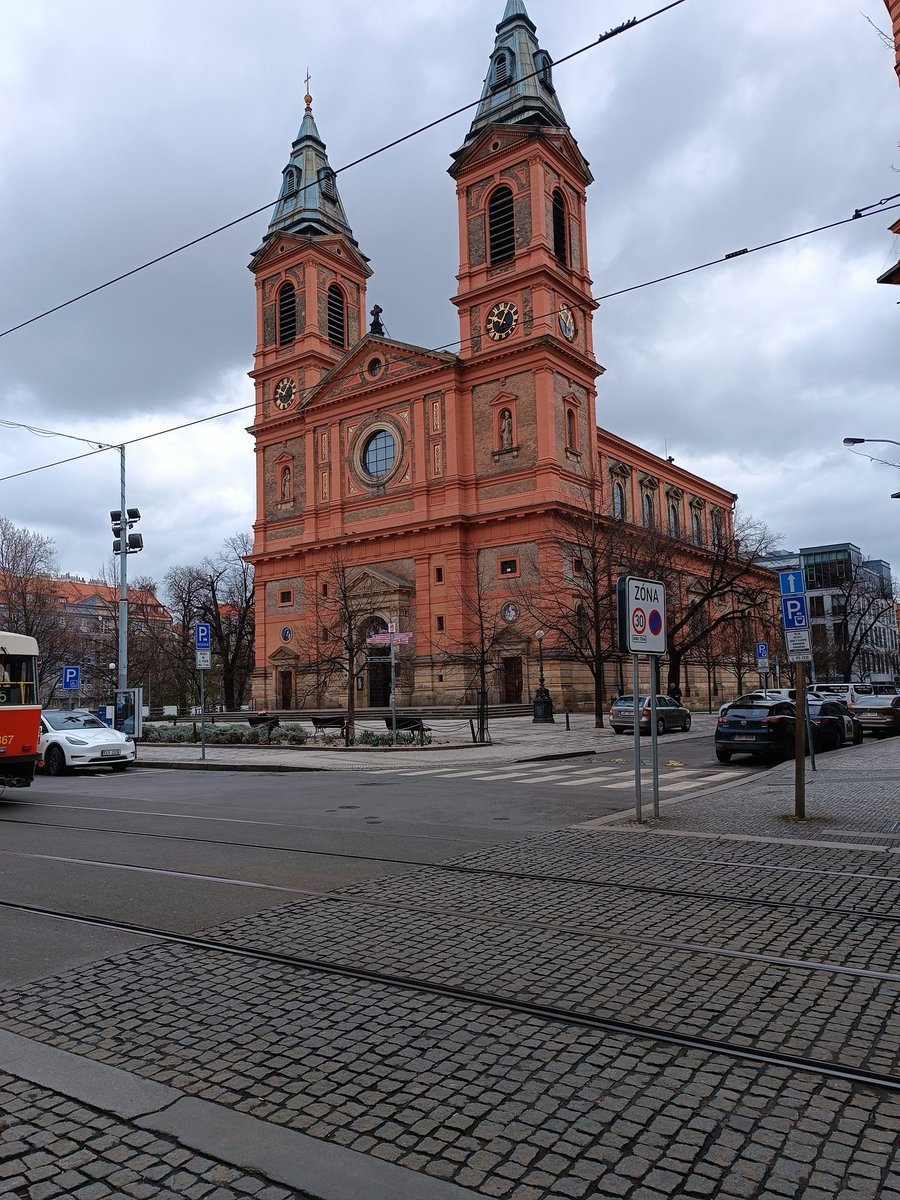 Des Curran tweet media