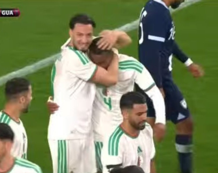 𝓶𝓪𝓻𝔀𝓪 tweet media