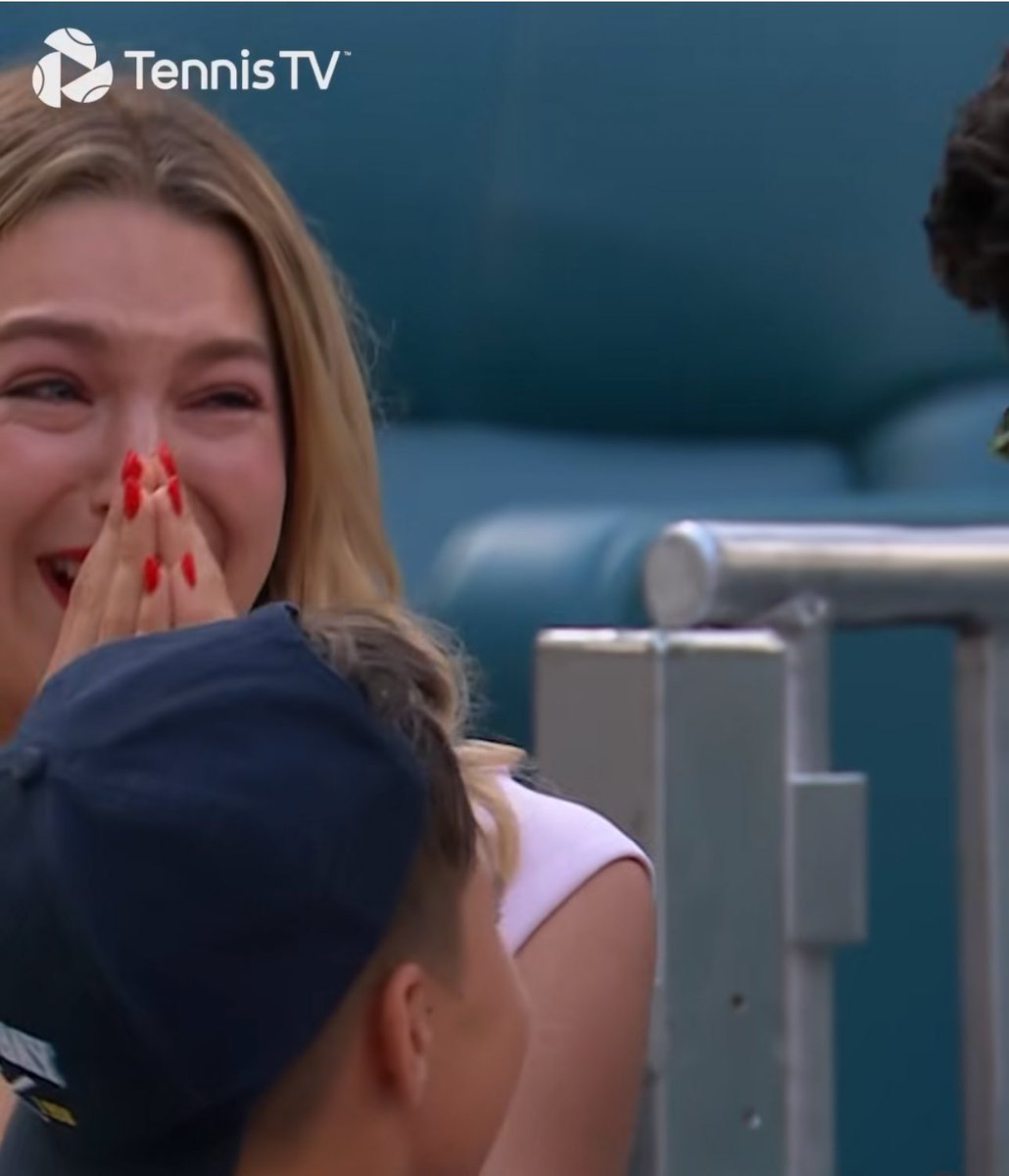 María Paula Regalado tweet media