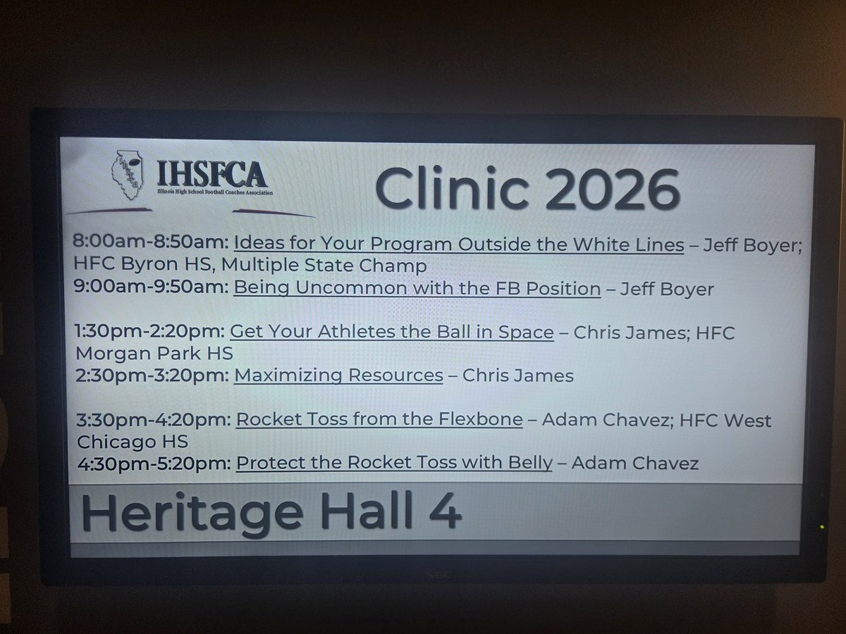 Coach Chavez 🏈 tweet media