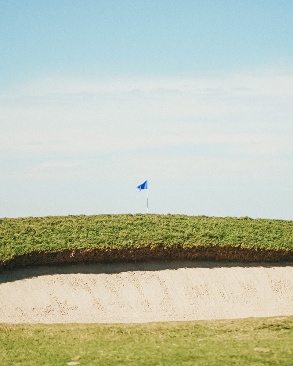 Play OBX Golf tweet media