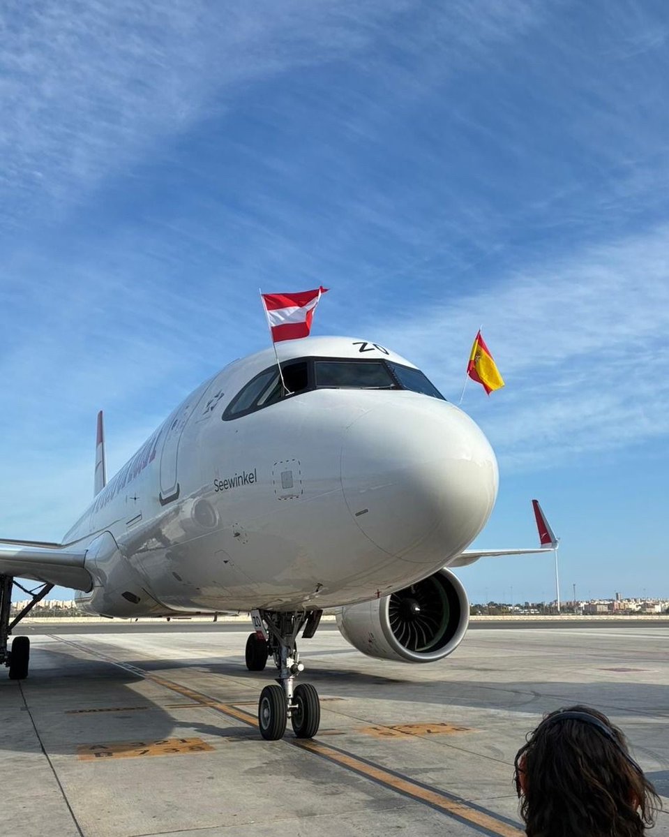 Gate7aviation's tweet image. Austrian Airlines a volé pour la première fois vers #Bilbao et #Alicante.🇦🇹🇪🇸 
À partir de maintenant et jusqu’au 31 octobre, les deux villes espagnoles seront desservies  les mercredis et dimanches  @_austrian
