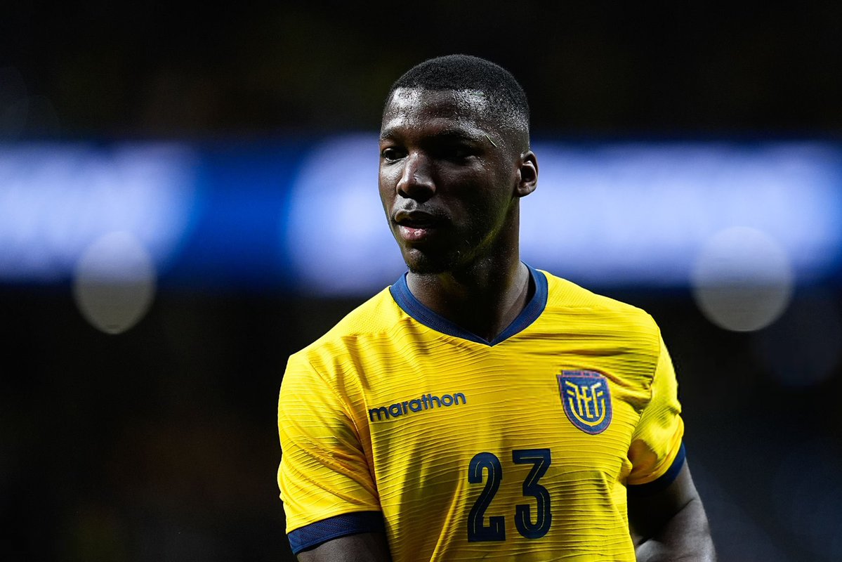 CFC Pics tweet media