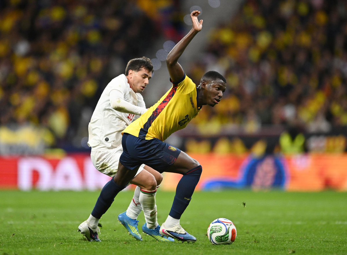 CFC Pics tweet media