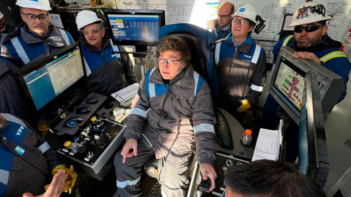 Camarlengo tweet media