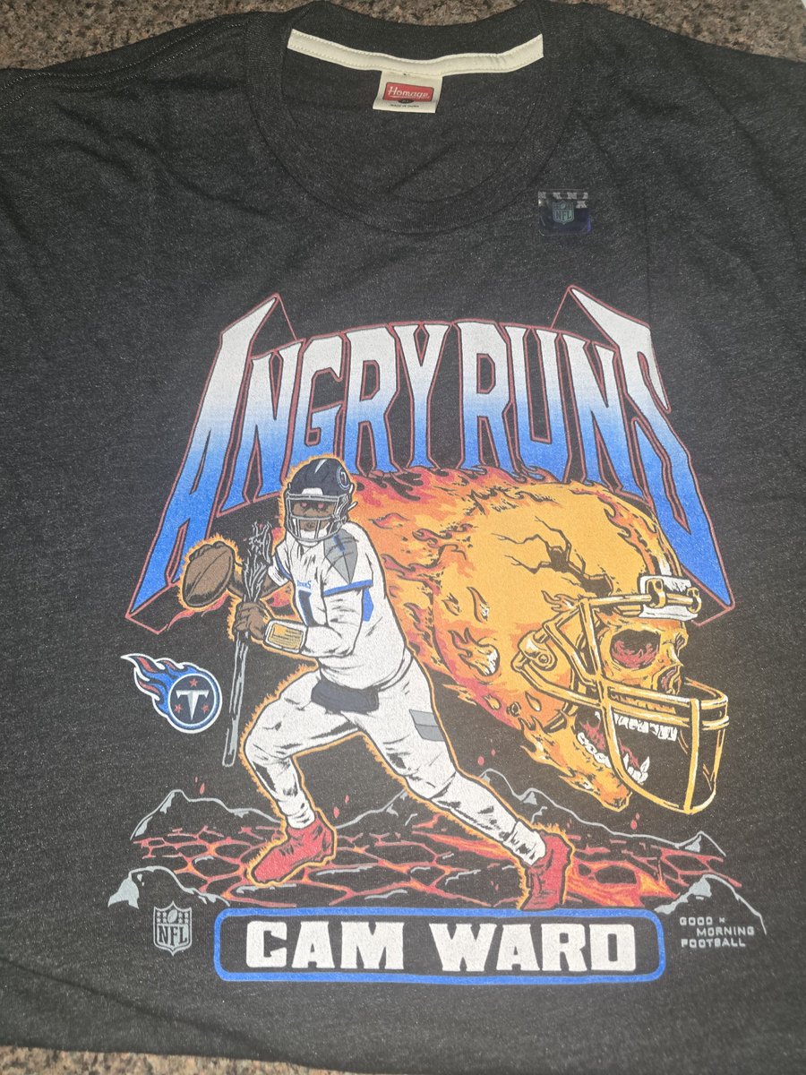 Gingyy_10's tweet image. Yep, had to get this one 🔥 💙 @titans @gmfb @KyleBrandt #TitanUp #CamWard