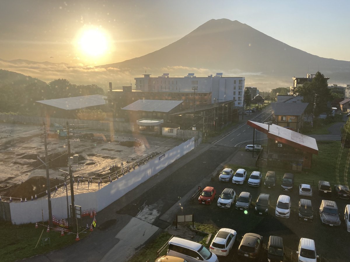 errordoco tweet media