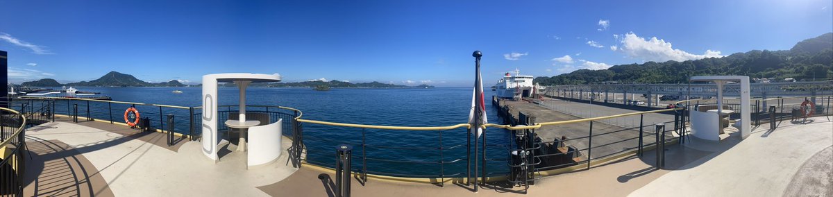 errordoco tweet media