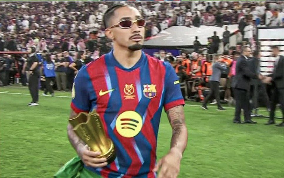 عايض/Sir tweet media