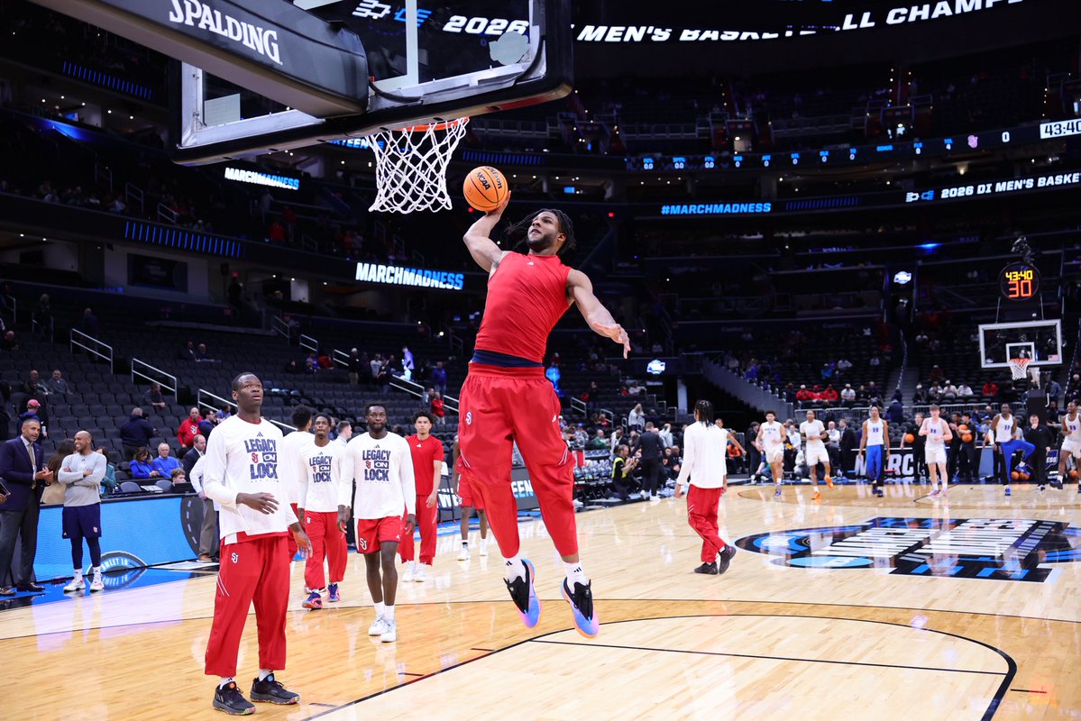 St. John's Men’s Basketball tweet media