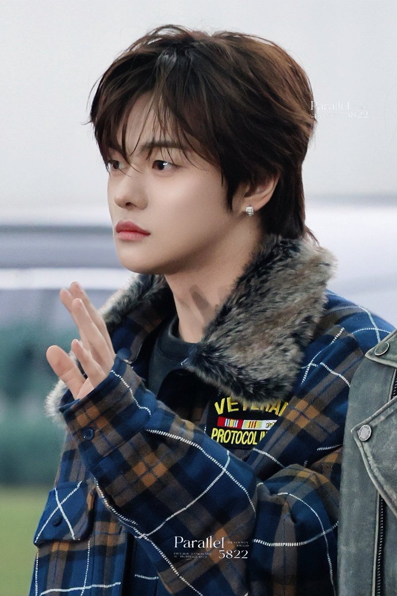 Parallel5822 tweet media