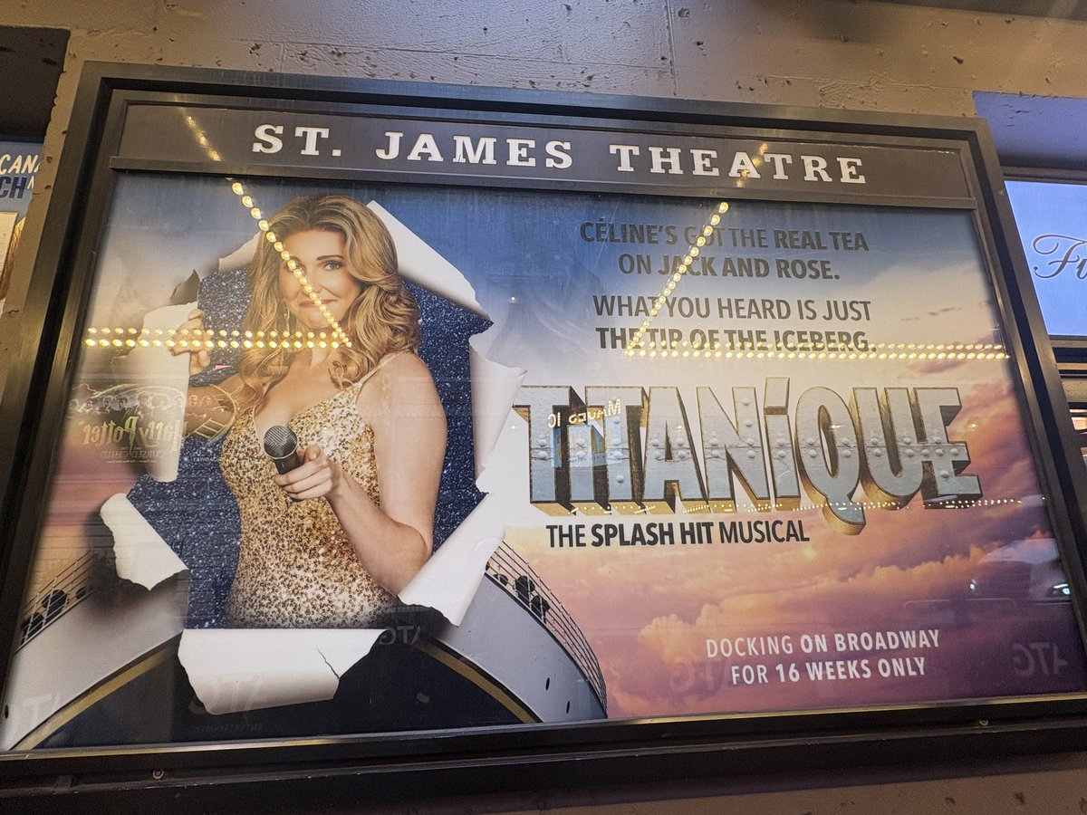 Man in Chair tweet media