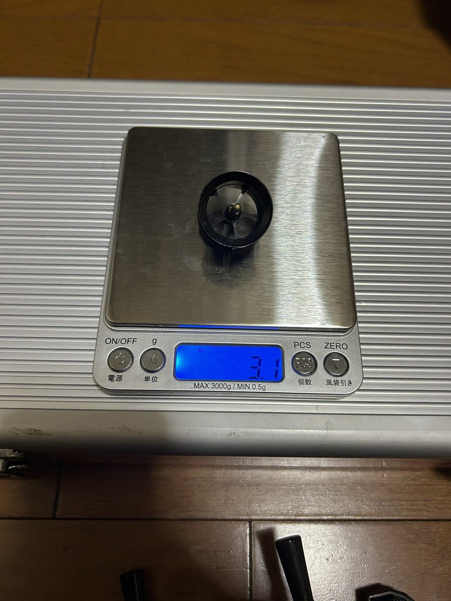 軽い