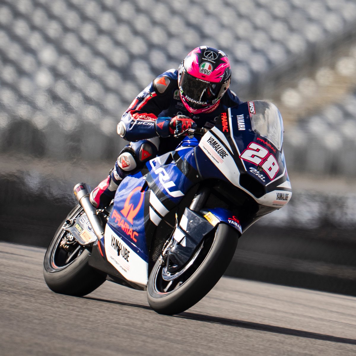 Yamaha Racing tweet media