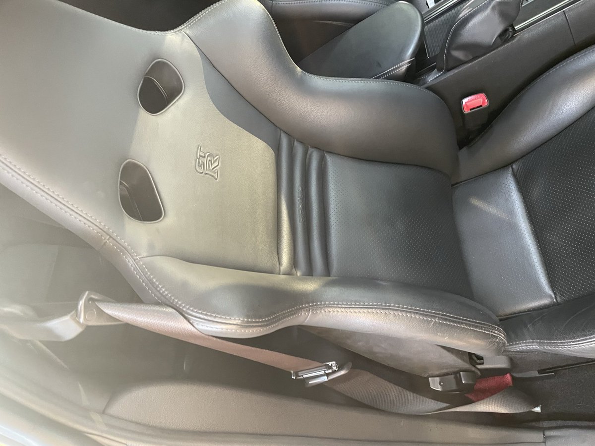 かずさん tweet media