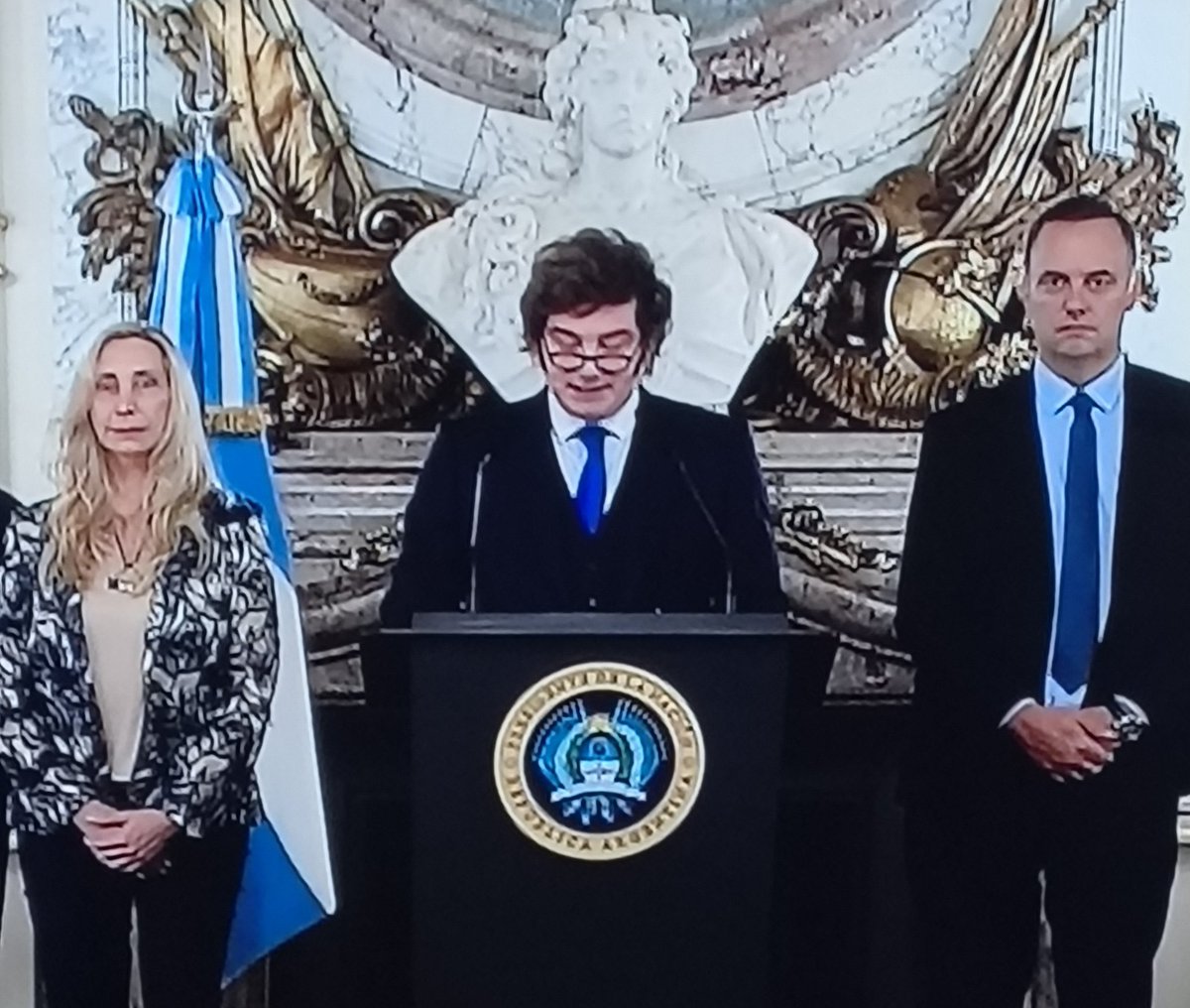 Tuitero K tweet media