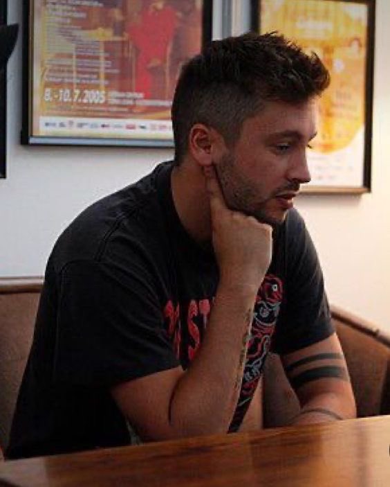 Lee ••x•• LPE APE tweet media