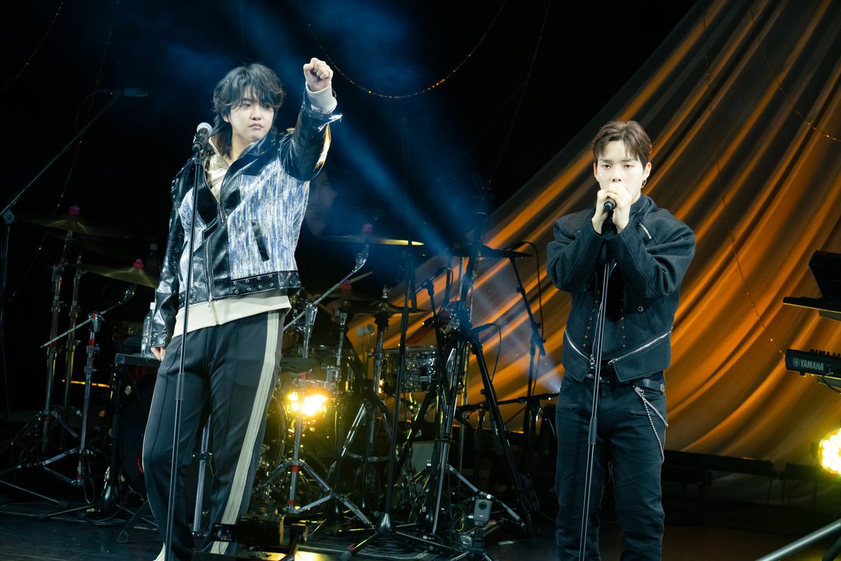 Hwaiting_News's tweet photo. 【取材レポ】15年の軌跡とさらなる成長への誓い〜シン・ウォンホ『SHIN WONHO 15th Anniversary LIVE 2026 「ONE」』〜盟友ヨンソクも駆けつけグループ復活の予感？

📷🔗https://t.co/WbEEcuH1PE

#SHINWONHO #シン・ウォンホ #YONGSEOK #ヨンソク #CROSSGENE https://t.co/EAFTosinTP