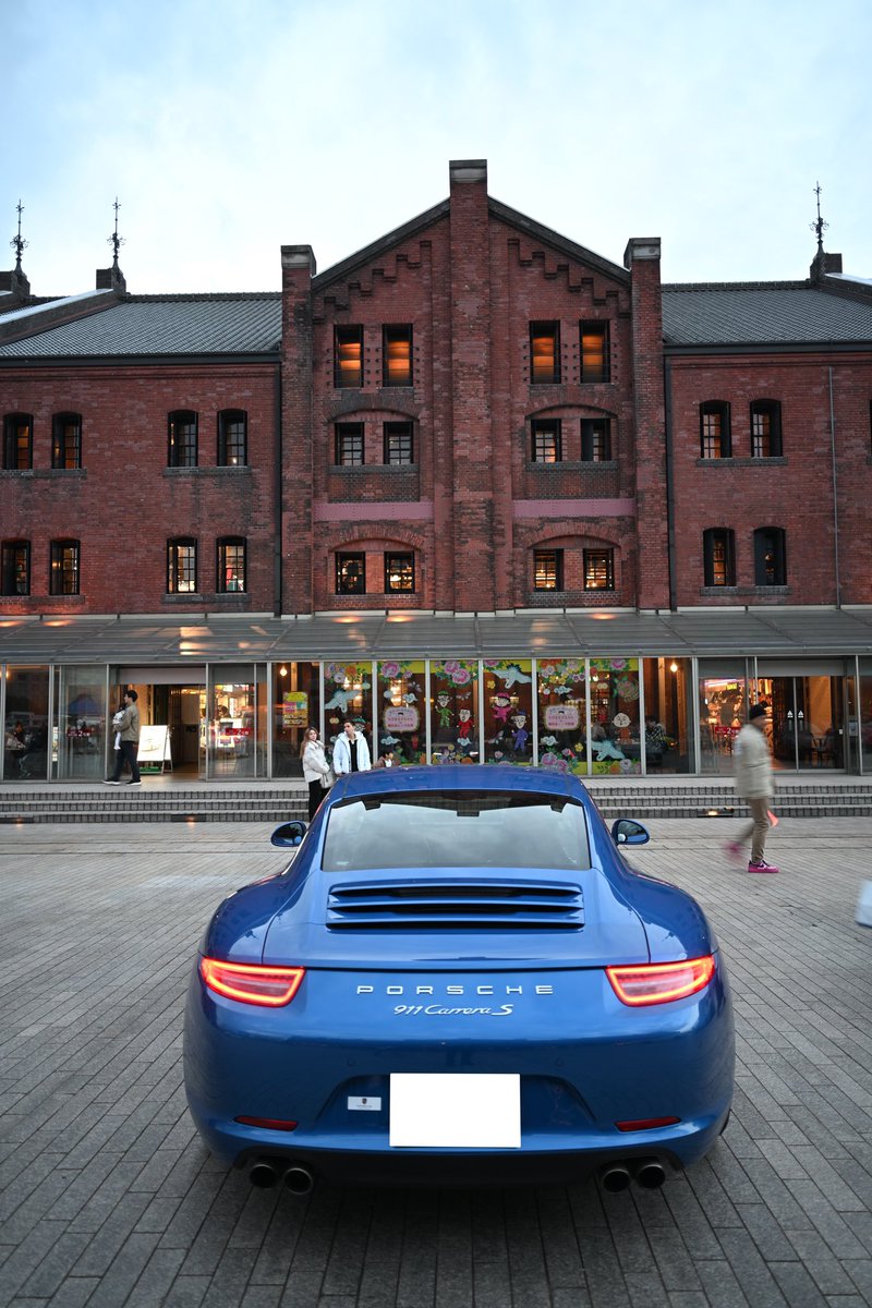coppermouse97's tweet photo. 3/15(日) #EXITINGPORSCHE 参加しました😊
もう２週間経つんだ…早い💦

快晴のEXPで最高でした😆🎶

11月開催時と違い、解散の17時過ぎではまだ余り暗く無い🥲

#横浜赤レンガ倉庫 #ポルシェ #エキサイティングポルシェ #EXP https://t.co/hiJxurDCbc