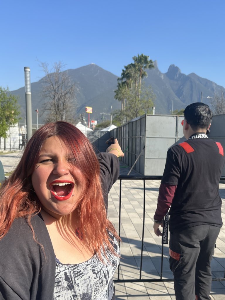 Sc4r!! 🎲 IS SEEING MELANIE 🕯️✨⚜️ tweet media