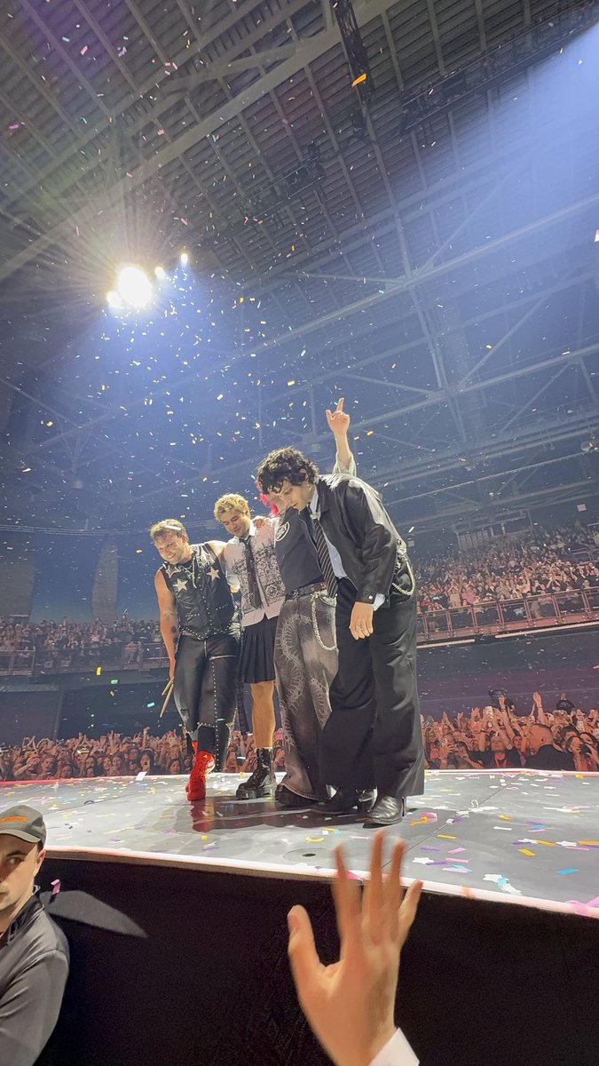 Sandra ⭐️ tweet media