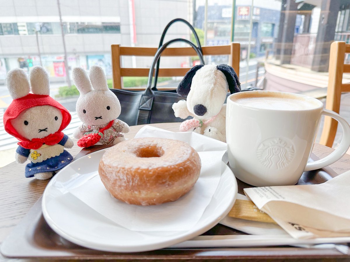 Good morning from Starbucks☕️🍩

研修２日目。