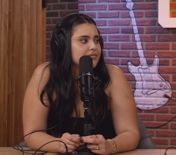 🌙 ✩ tweet media