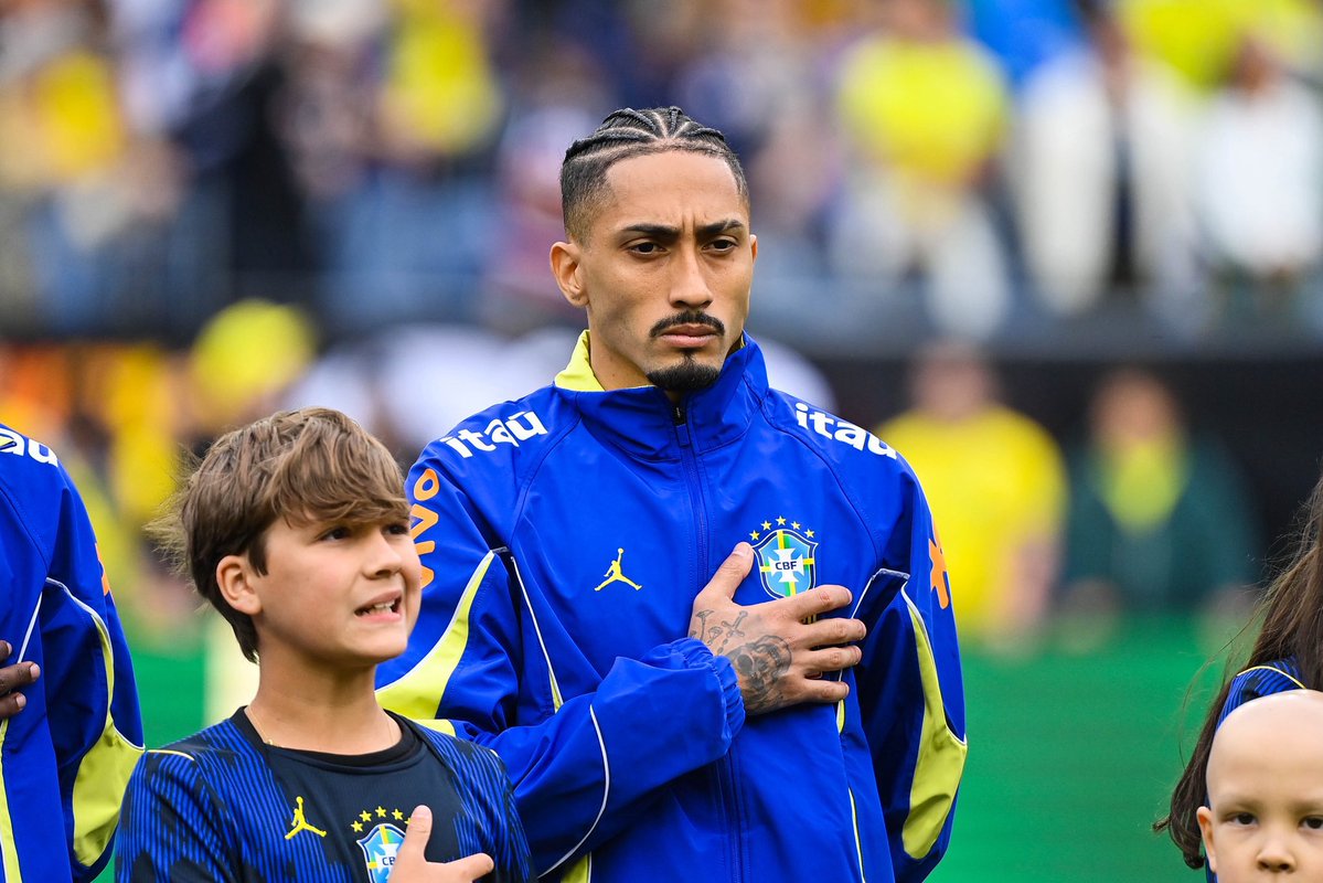 عمرو tweet media