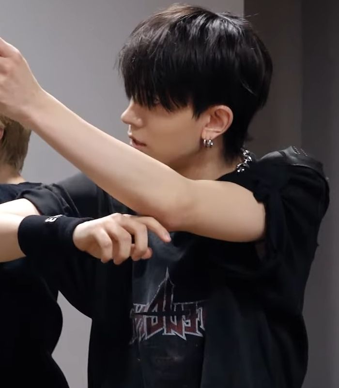 🍏 tweet media