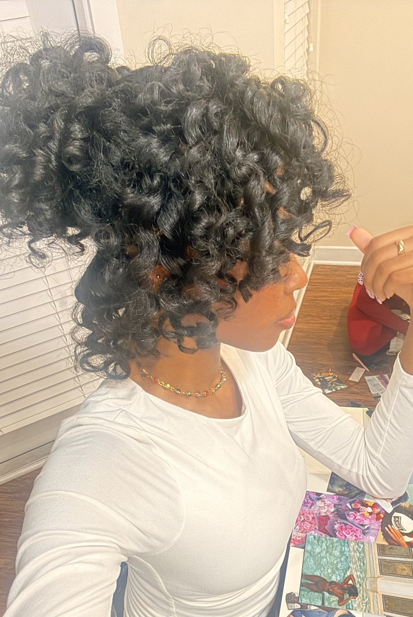 danettny's tweet photo. Mrs. Keep Her Hair Done https://t.co/vduey1dvQs