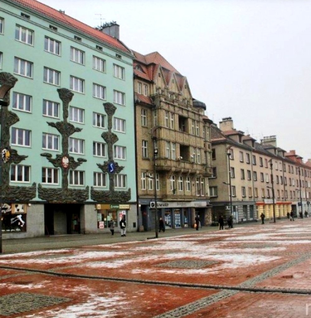 Fana43124688's tweet photo. #Beuthen/#Bytom must finally regain what the Soviets took, or rather, destroyed. The legendary pre-war town hall should be rebuilt. This will serve as a symbol of the city's rebirth.
#Silesia
⬇️
https://t.co/kGEcAWjdD1
@dczd23 @Erika87599352 @Nephilim_1976 @PNkCSXnzBr83827 https://t.co/eFk6mNOOpo