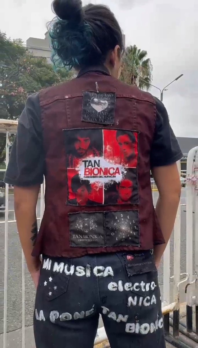 𝕭𝖔𝖓𝖉𝖎 𝕷𝖚𝖓𝖆𝖙𝖎𝖈𝖔 tweet media