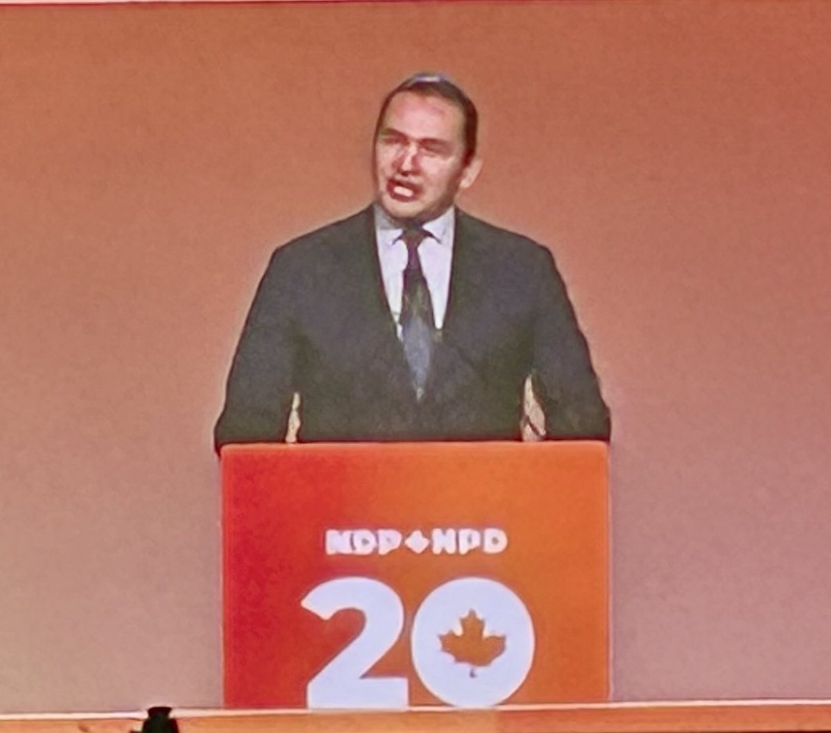Premier Wab Kinew starts his address to the #NDP convention telling delegates he sent a letter on Iran to the PM today. Saying ‘let the Epstein class fight the Epstein war’ not Canadians or the working class. #cdnpoli