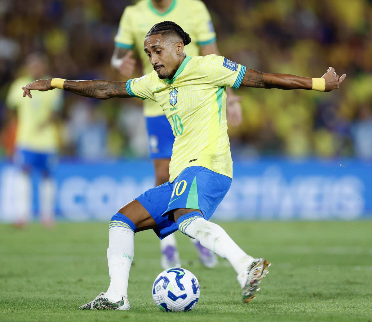 Gols do Brasileirão ⚽️🇧🇷 tweet media