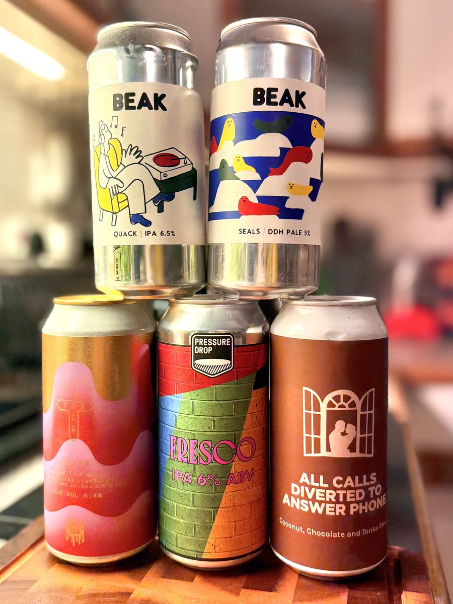 // // // ANDY tweet media