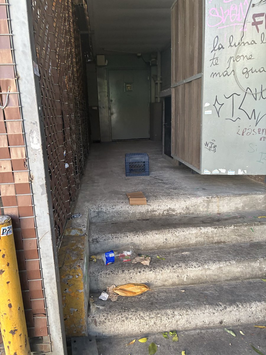 Alejandro tweet media