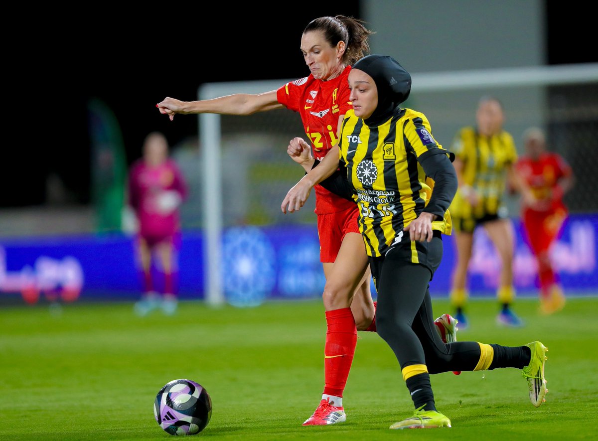 الدوري السعودي الممتاز للسيدات tweet media