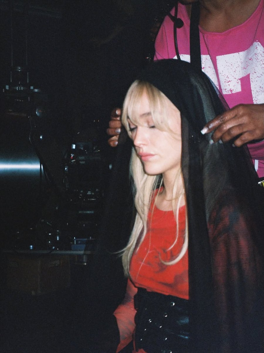 Victoria Pedretti Updates 🍒 tweet media