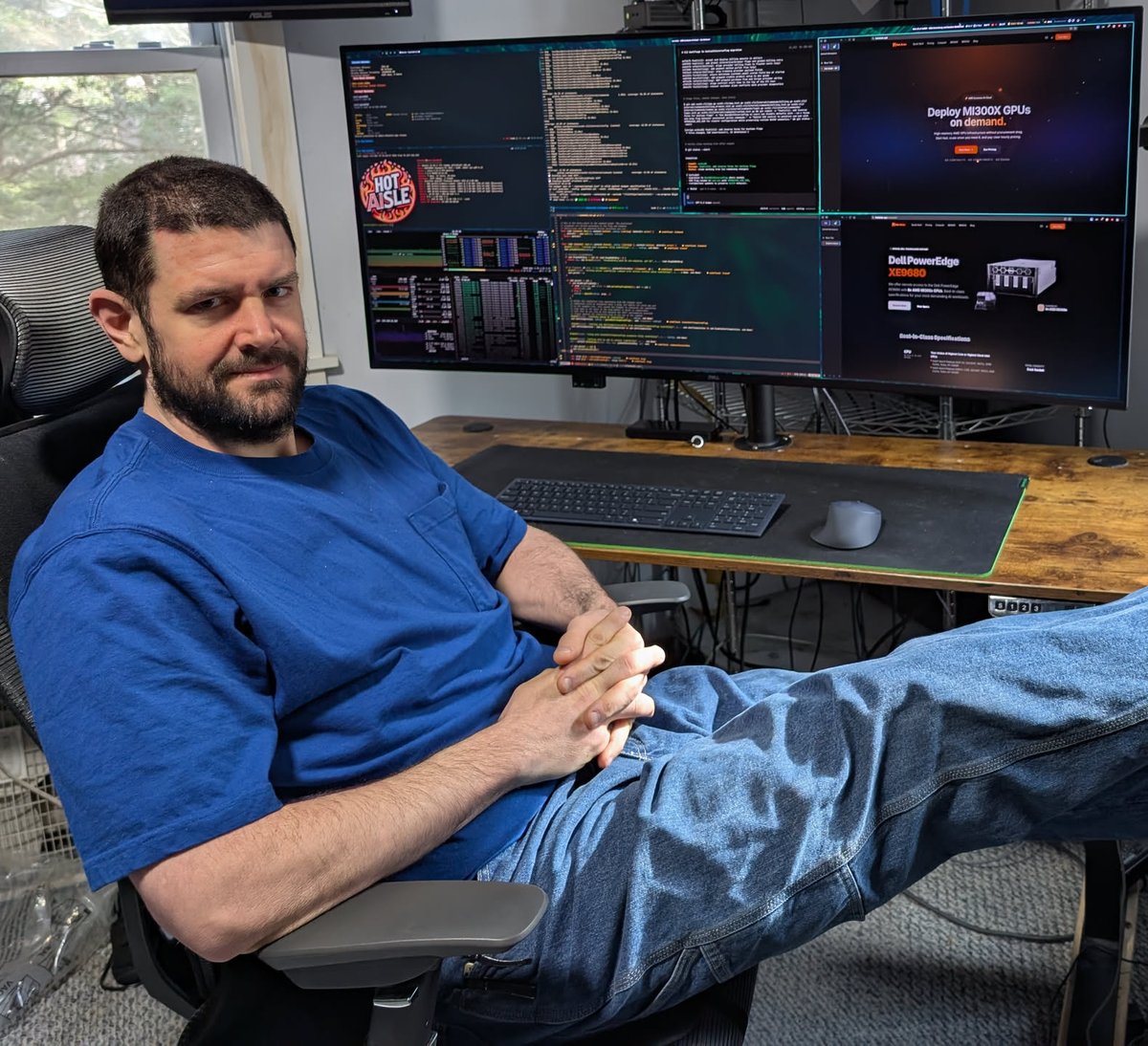 Hot Aisle tweet media