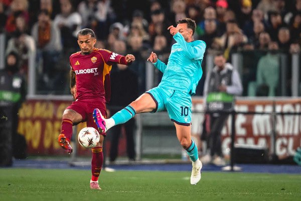 laroma24.it tweet media