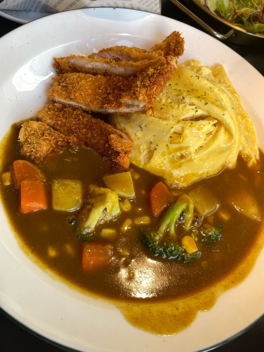 new2this tweet media