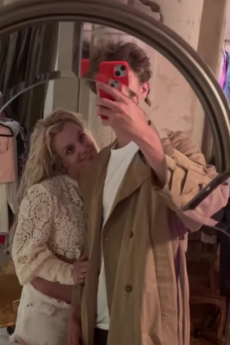 womanizer tweet media