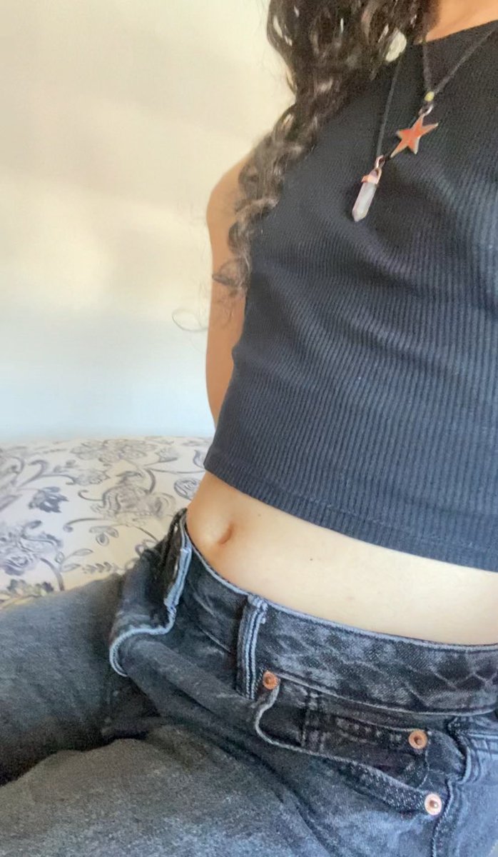 Lara 🚩🦕 tweet media