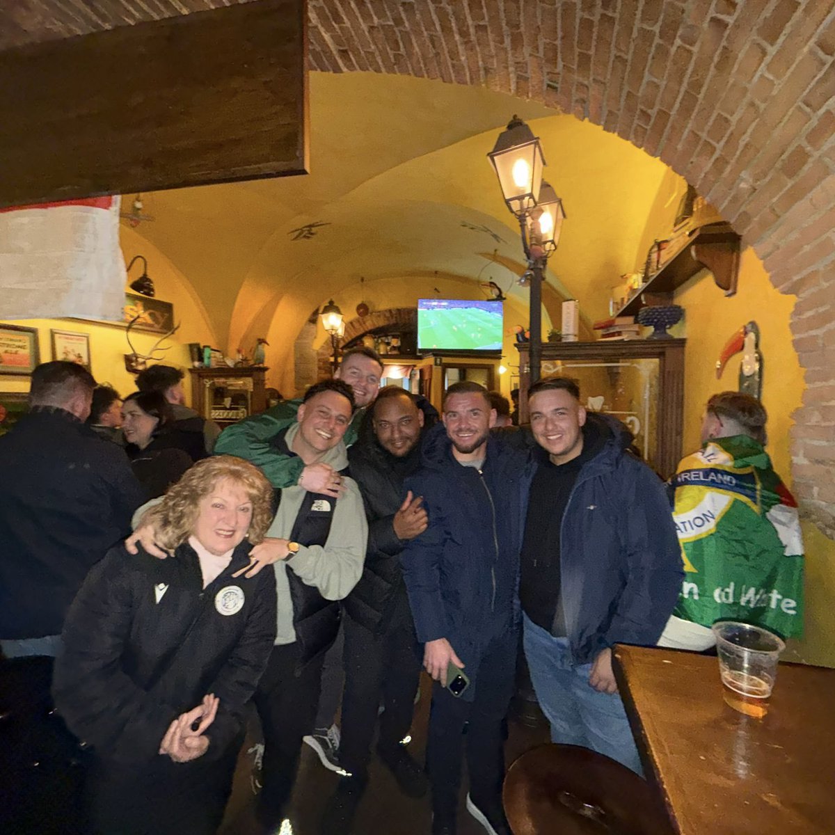 TheBroadhallWay tweet media