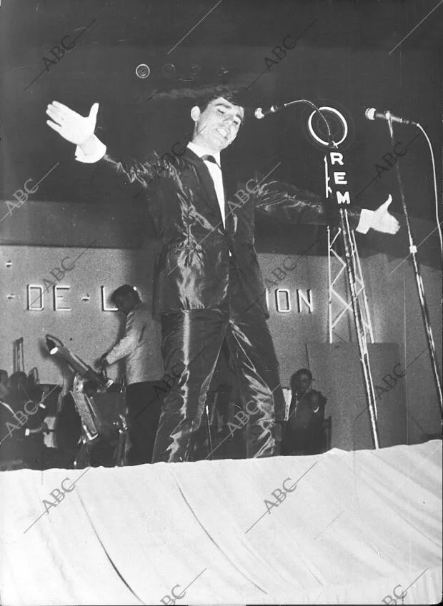 FENIX ENTERTAINMENT tweet media