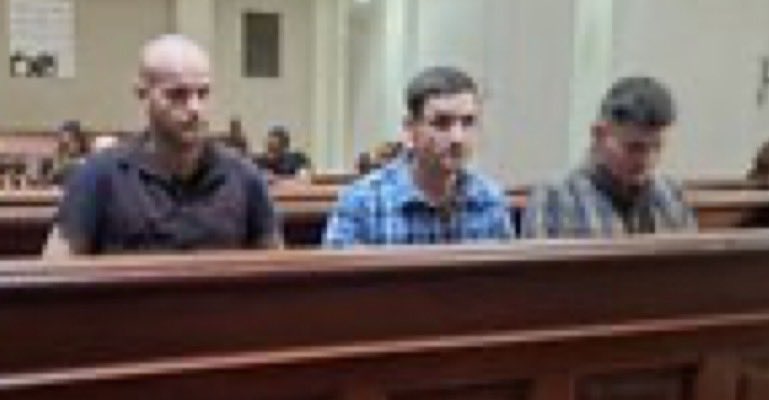 Kim Heller tweet media