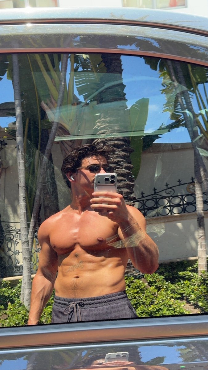 Matt Rhoades tweet media